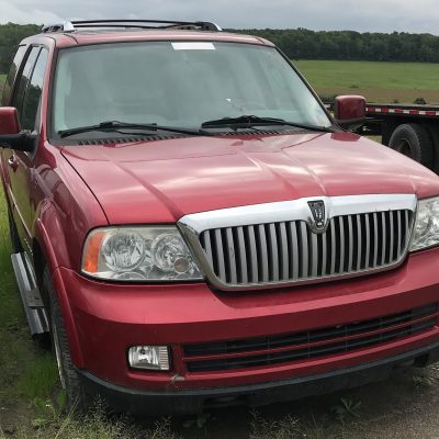 2005 Lincoln Navigator 1
